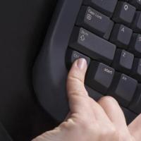 Назначение клавиш клавиатуры персонального компьютера Кнопка игрек на клавиатуре